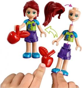 LEGO Friends Samochód kempingowy Mii (41339) 12