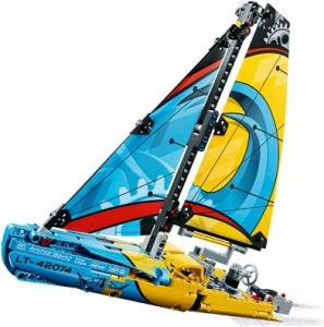LEGO Technic Jacht wyścigowy (42074) 4