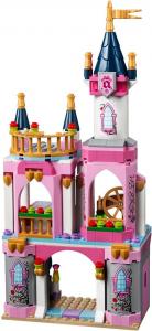 LEGO Disney Bajkowy zamek Śpiącej Królewny (41152) 2