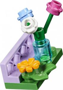 LEGO Disney Przygoda Elzy na targu (41155) 12