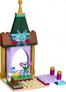 LEGO Disney Przygoda Elzy na targu (41155) 8