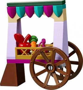 LEGO Disney Przygoda Elzy na targu (41155) 9