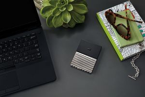 Dysk zewnętrzny HDD WD HDD My Passport Ultra 2 TB Szaro-czarny (WDBTLG0020BGY-WESN) 2