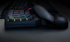 Klawiatura Razer Tartarus V2 Hybrid Mecha-Membrane (RZ07-02270100-R3M1) 7