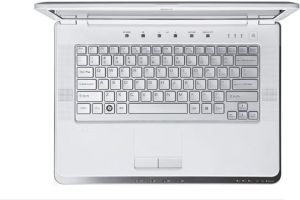 Laptop Sony VAIO CR31S VGN-CR31S/W 2