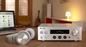 Wzmacniacz słuchawkowy Pioneer U-05 2