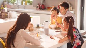 Głośnik Lenovo Smart Assistant (90GXZ3P7GF) 4