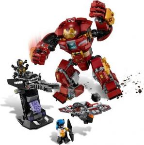 LEGO Marvel Super Heroes Walka w Hulkbusterze (76104) 4