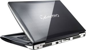 Laptop Toshiba Qosmio G50-11R PQG55E-02P017PL 3