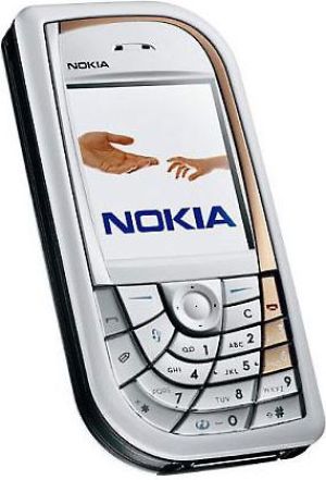 nokia 7610 smartphone