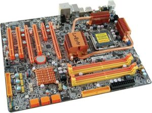 Płyta główna DFI Lan Party DK X48 Heatpipe (DK_X48T2RS) 1