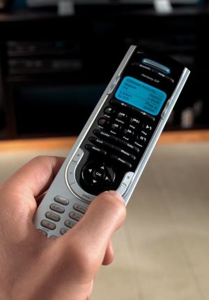 Pilot RTV Logitech Multimedialny Pilot Harmony 525 6