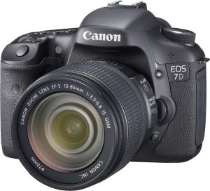 Lustrzanka Canon EOS 7d Kit + EF-S 15-85 mm IS USM 1