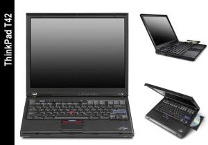 Laptop IBM T42 2