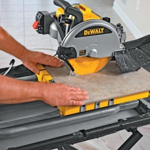 Dewalt Przecinarka do płytek ceramicznych z tarczą 250mm (D24000) 4