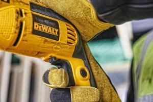 Wiertarka Dewalt DWD024 650W udarowa 9