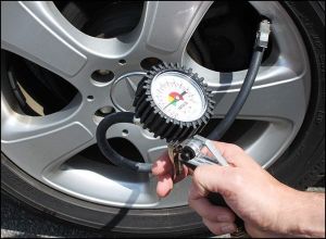 Yato Pistolet do pompowania YT-2370 5