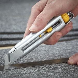 Stanley Nóż Interlock z ostrzem łamanym 18mm (0-10-018) 5