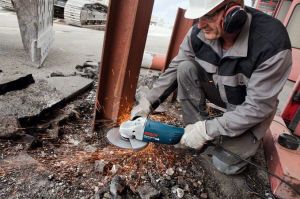 Szlifierka Bosch GWS 24-230 JH 3