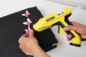 Pistolet do kleju Stanley GR50 120 W 7