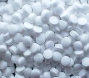 Sól próżniowa w tabletkach do stacji uzdatniania wody AQUA TABLET 25kg 1