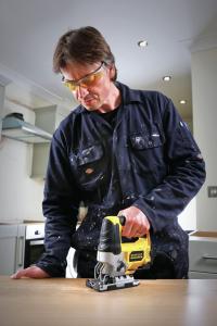 Wyrzynarka Stanley FME340K 710 W 5