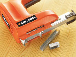 Black&Decker Zszywacz 1500W klamry 6-14mm gwoździe 14mm regulowana siła wbijania - KX418E 4