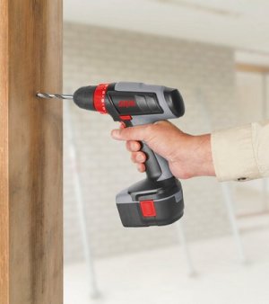 Wiertarko-wkrętarka Skil WIERTARKO-WKRĘTARKA AKUMULATOROWA 14,4V 1AKU 2