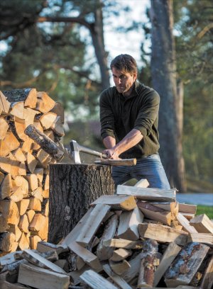 Fiskars Siekiera rozłupująca z tworzywa sztucznego 2,5kg 77,5cm (122483) 7