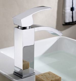 Bateria umywalkowa Rea Enzo High stojąca chrom 5