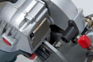 Pilarka tarczowa Tryton Przecinarka wielofunkcyjna 600W 89mm multitool + kufer (TPW600K) 11