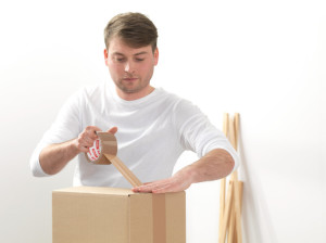 Tesa Taśma pakowa BASIC brązowa 50m 48mm H5857300 2