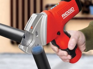 Ridgid Obcinak do rur plastikowych akumulatorowy TC-40 3-42mm 36133 2