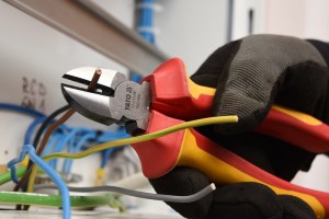 Yato Szczypce tnące boczne 160mm VDE (YT-21158) 3