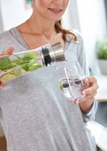 Emsa Karafka z wkładem chłodzącym 1 L Flow EM-505219 - EM-505219 17