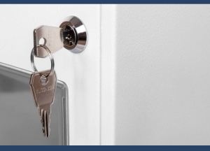 Karwasz Rozdzielnica uniwersalna plombowana z zamkiem IP30 biała RU-1-P Z/O 3