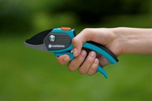 Sekator Gardena 08754-20 nożycowy 2