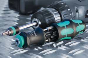 Wera Rękojeść do bitów 1/4" z magnesem + 6 bitów (05073240001) 6