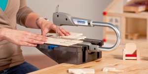 Wyrzynarka Dremel Wyrzynarka brzeszczotowa Moto-Saw kompaktowa 70W (F013MS20JA) 2