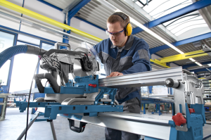 Ukośnica Bosch Piła ukośnica GCM 12 JL Professional 2000W 305mm (0601B21100) 4