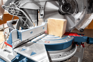 Ukośnica Bosch Piła ukośnica GCM 12 JL Professional 2000W 305mm (0601B21100) 5