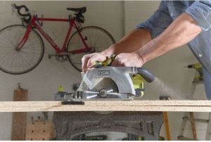 Pilarka tarczowa Ryobi R18CS-0 18 V 165 mm 4