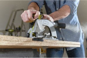 Pilarka tarczowa Ryobi R18CS-0 18 V 165 mm 5