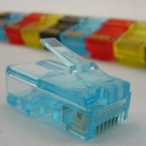 NetRack wtyk RJ45 8p8c UTP linka, kat. 5e (100 szt), niebieski (105-50B) 1