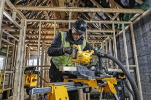 Ukośnica Dewalt DCS777T2 54 V 216 mm 5