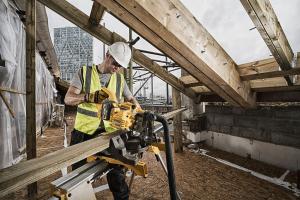 Ukośnica Dewalt DCS777T2 54 V 216 mm 9