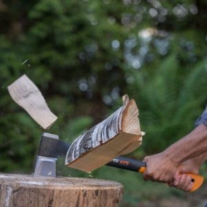 Fiskars Siekiera rozłupująca trzonek z tworzywa sztucznego 1,5kg 600mm (1015641) 3