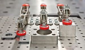 Bessey Docisk kolanowy pionowy z ramieniem poziomym do 2500N 21cm 0 - 60mm (STC-HH70) 5