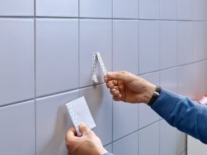 Tesa Gwoździe samoprzylepne regulowane do płytek i metalu do 4kg 2szt. (H7776702) 9