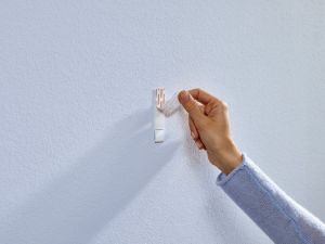 Tesa Gwoździe samoprzylepne do tapet i tynku do 1kg 2szt. (H7777302) 12